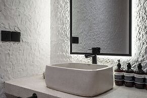 Moonlight Villa by EVDEkimi