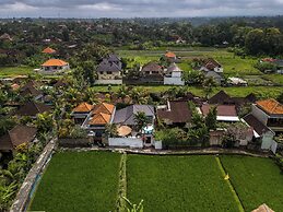 Moonlight Villa by EVDEkimi