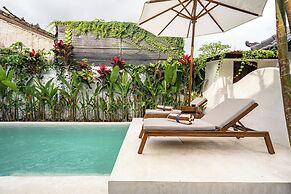 Moonlight Villa by EVDEkimi