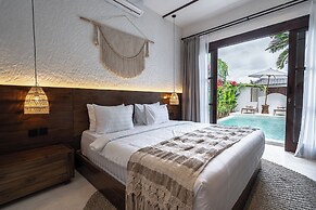 Moonlight Villa by EVDEkimi