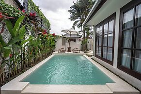 Moonlight Villa by EVDEkimi