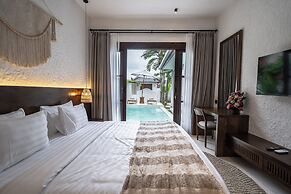 Moonlight Villa by EVDEkimi