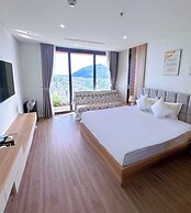 Chill Out Sea Apartment in Flamingo Hai Tien