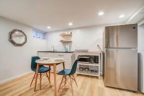 Private Studio in Serene DC Neighborhood