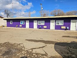 GULL LAKE LODGE MOTEL