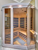 New Epic House-pool-theatre-hot Tub-game Room