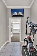 New Epic House-pool-theatre-hot Tub-game Room