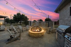 New Epic House-pool-theatre-hot Tub-game Room