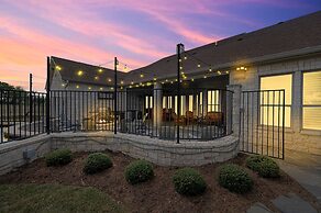 New Epic House-pool-theatre-hot Tub-game Room