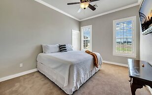 New Epic House-pool-theatre-hot Tub-game Room