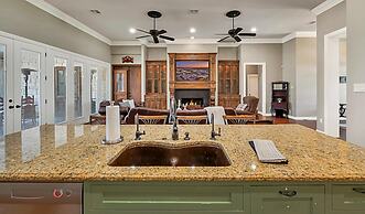 New Epic House-pool-theatre-hot Tub-game Room