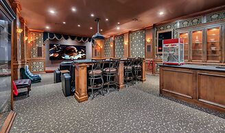 New Epic House-pool-theatre-hot Tub-game Room