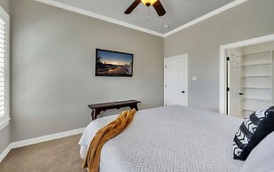 New Epic House-pool-theatre-hot Tub-game Room