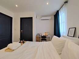 The Motuga Hostel Bangkok