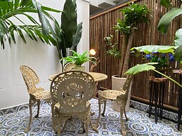 w Luxury House w Sleek Terrace in Cartagena