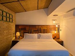 w Luxury House w Sleek Terrace in Cartagena