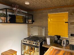 w Luxury House w Sleek Terrace in Cartagena