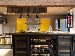 w Luxury House w Sleek Terrace in Cartagena