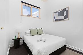 Fitzroy Private Rooms @ 132 Nicholson Homestay