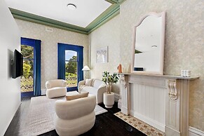 Fitzroy Private Rooms @ 132 Nicholson Homestay