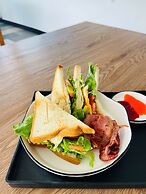 Hestia HaMy Beach House