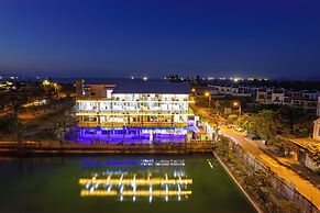 Hestia HaMy Beach House