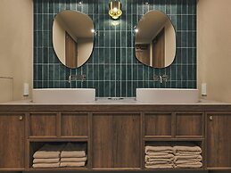 illi Rom Hamamatsucho