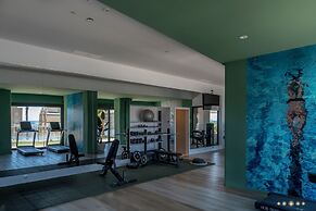 Luxury Apartment in Sunset Cliffs by Leo