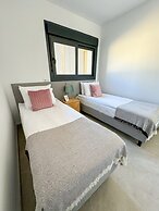 Luxury Apartment in Sunset Cliffs by Leo