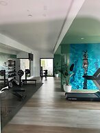 Luxury Apartment in Sunset Cliffs by Leo