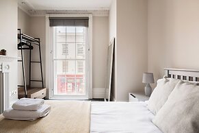 Stunning 2 Bed in Centre of Cheltenham