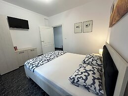 Serenity Apartments and Studios