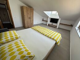 Serenity Apartments and Studios