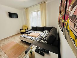 Serenity Apartments and Studios