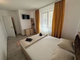 Serenity Apartments and Studios