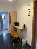 Serenity Apartments and Studios