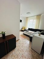 Serenity Apartments and Studios