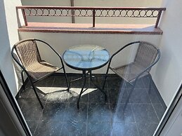 Serenity Apartments and Studios