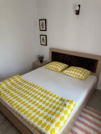 Serenity Apartments and Studios