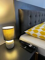 Serenity Apartments and Studios