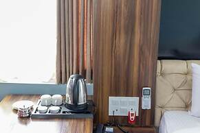 Siddhartha Hotel Grand City