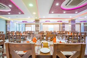 Siddhartha Hotel Grand City