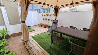 Apartment-sleeps6-parking-terrace