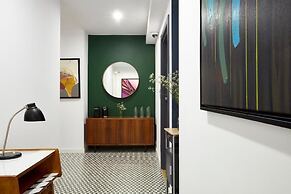 Bez Kantow Art Rooms