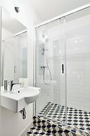 Bez Kantow Art Rooms