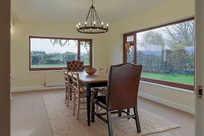 Charming 3BD Cotswolds Family Retreat