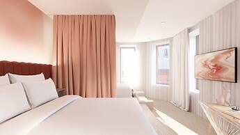 Rose Hôtel Invisible