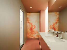 Rose Hôtel Invisible