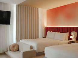 Rose Hôtel Invisible