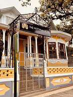 The Victorian Hotel CR